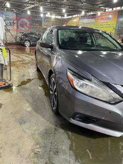 نيسان ألتيما